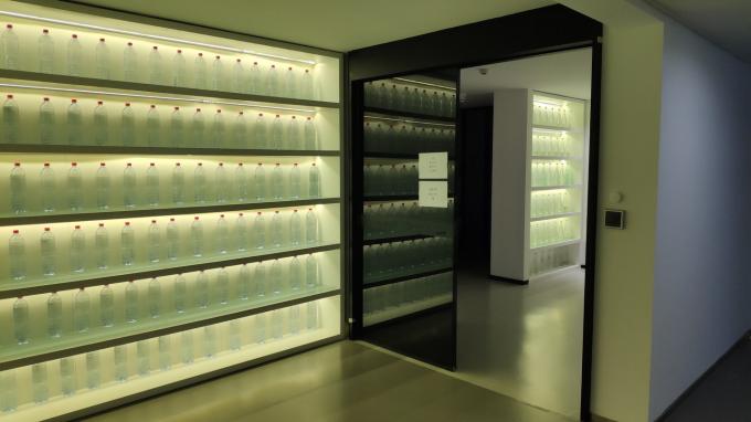 安定した性能 ローータリー炭酸飲料詰め機 CSD ソーダ洗浄 グラスボトル用詰め機 4