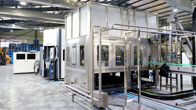 安定した性能 ローータリー炭酸飲料詰め機 CSD ソーダ洗浄 グラスボトル用詰め機 8