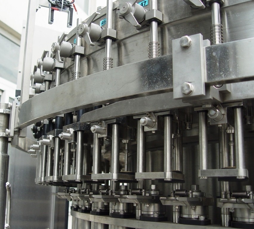Soda Water Juice Liquid Beverage Carbonated Filling Machine
